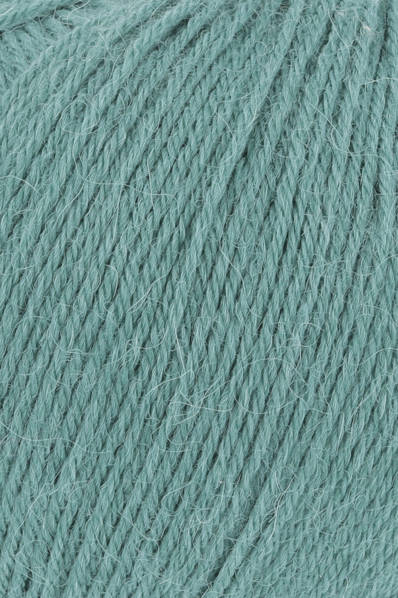 Lang Yarns Alpaca Soxx 4-ply Yarn, 390m / 100g – Atlantic (0074), yarn texture