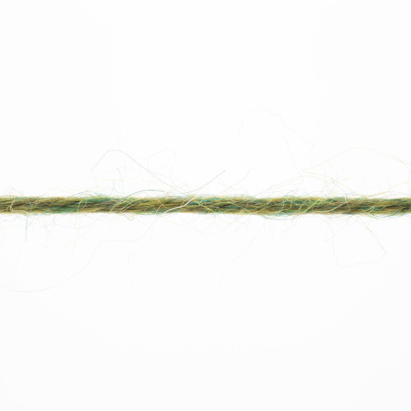 Lang Yarns Alpaca Soxx 6-ply Yarn, 390m / 150g – Green Mélange (0017), yarn strand