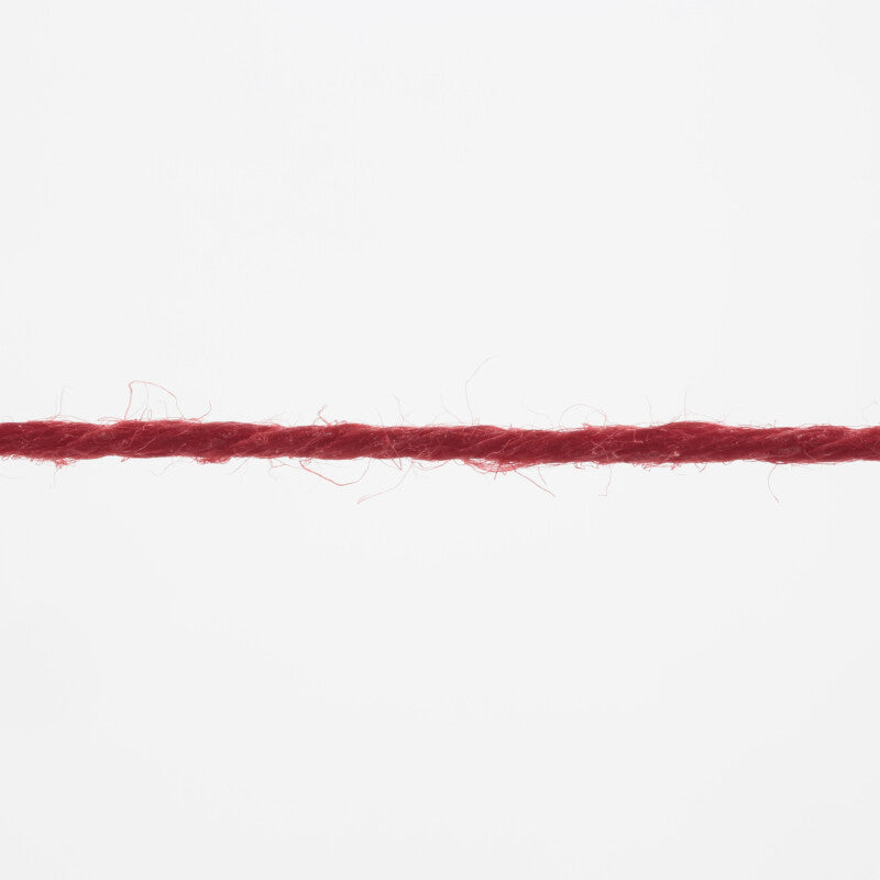 Lang Yarns Crealino – 50g / 165m – Red (0060) – yarn texture