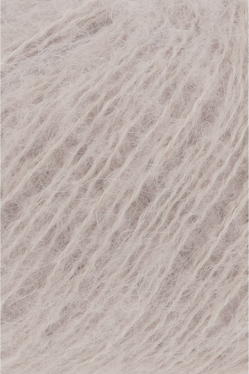Lang Yarns Zen – 25g / 200m – Sand (0026) – detail