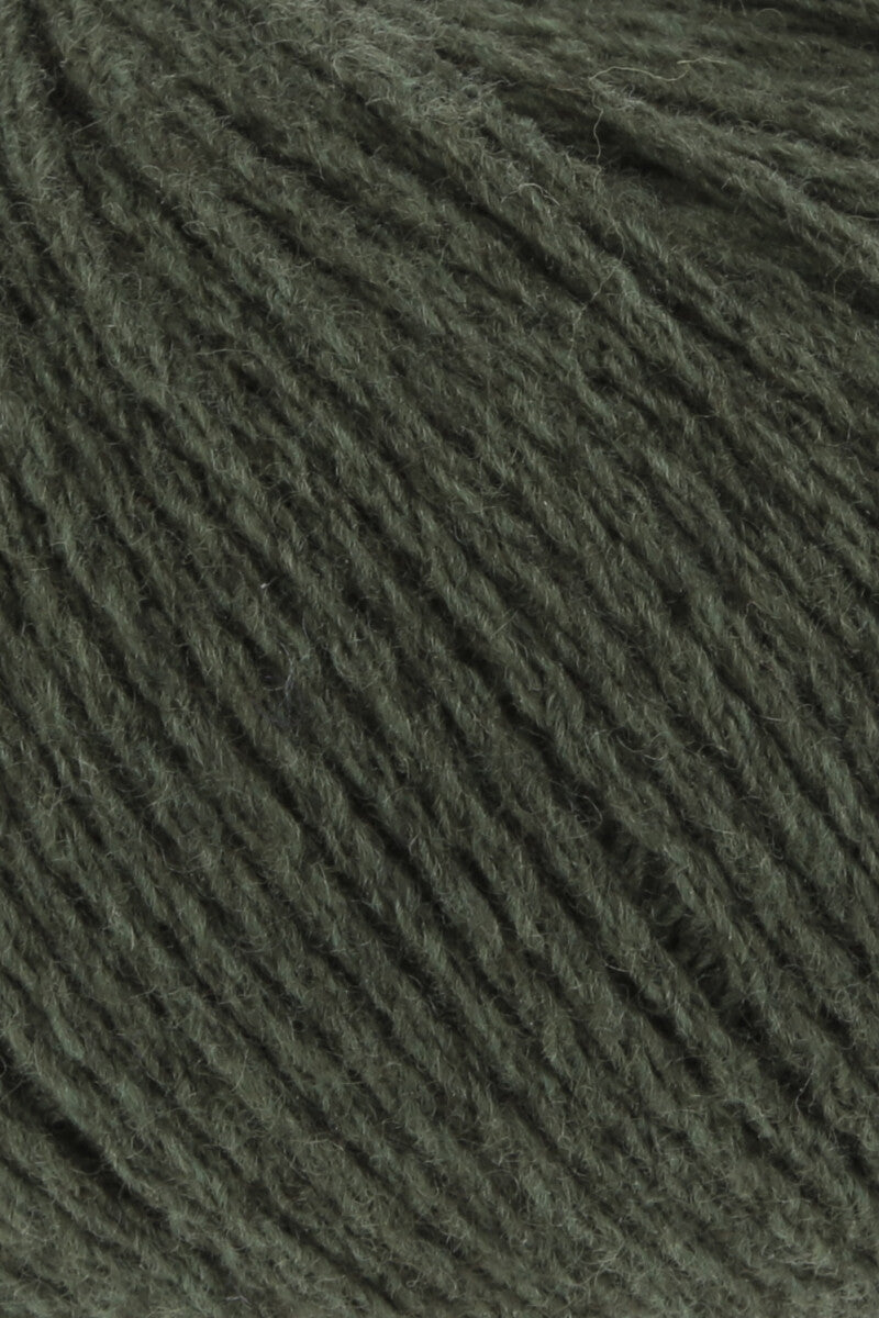 Lang Yarns Yak – 50g / 120m – Dark Olive (0098) – detail