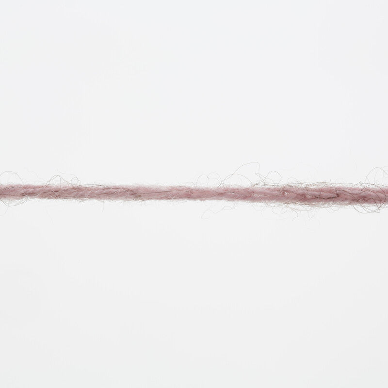 Lang Yarns Vaya – 50g / 200m – Rose (0019) – yarn texture
