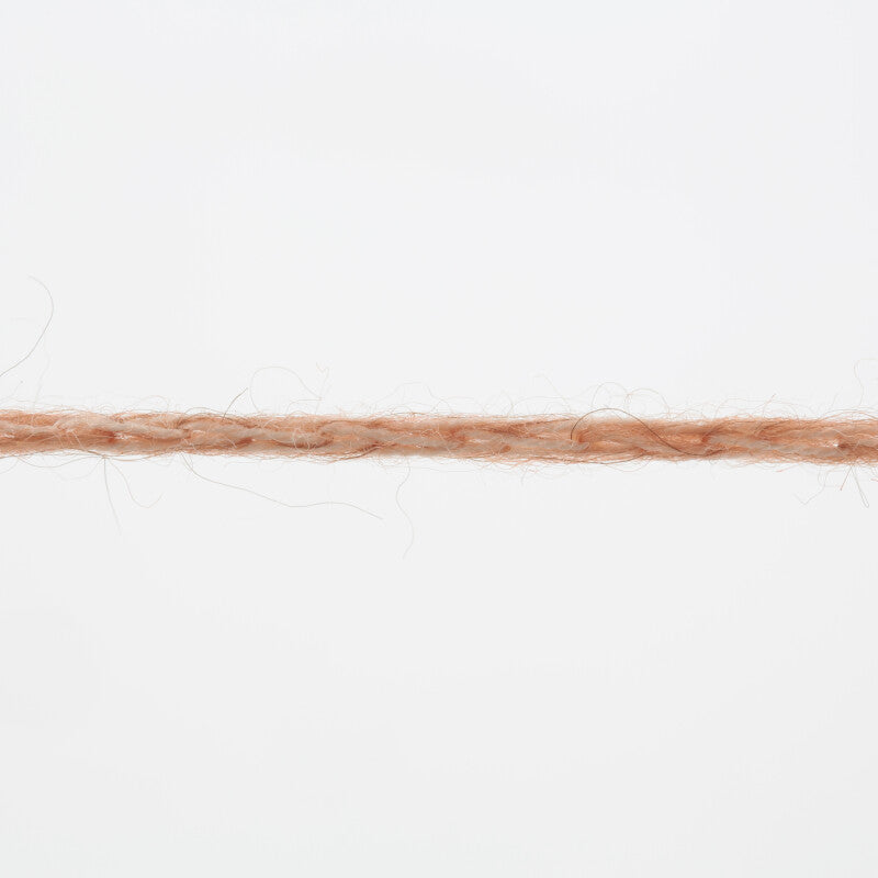 Lang Yarns Vaya – 50g / 200m – Apricot (0027) – yarn texture