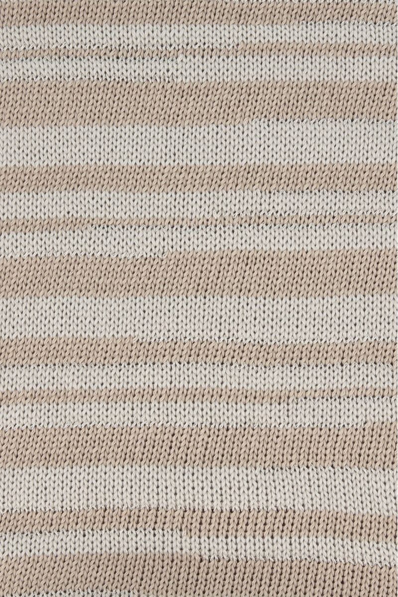 Lang Yarns Belle – 50g / 190m – Camel (0039) – detail