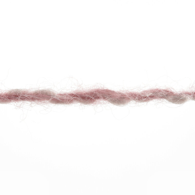 Lang Yarns Luma – 50g / 120m – Rose (0009) – yarn texture