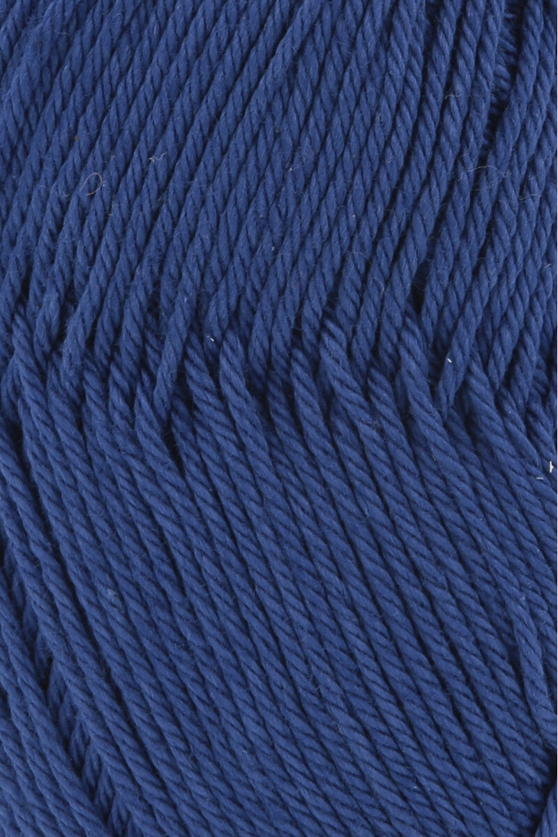 Lang Yarns Quattro – 50g / 120m – Blue Marine (0035) – detail