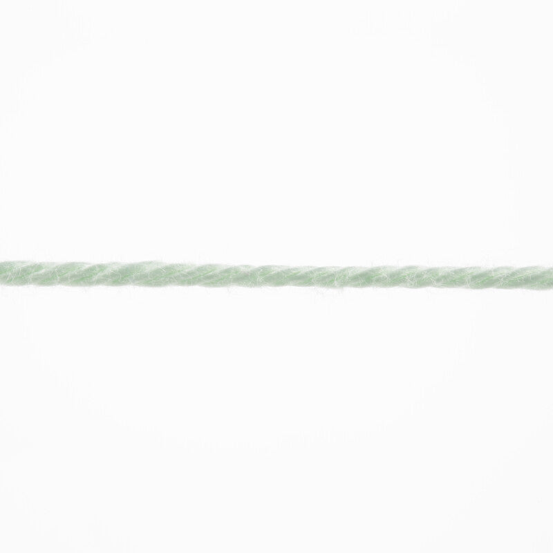 Lang Yarns Quattro – 50g / 120m – Light Sage (0058) – yarn texture