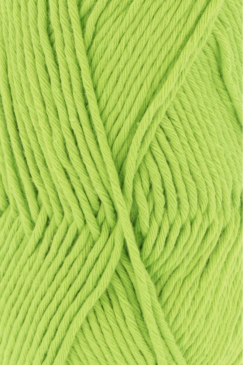 Lang Yarns Handarbeitsgarn – 50g / 84m – Apple (0697) – detail