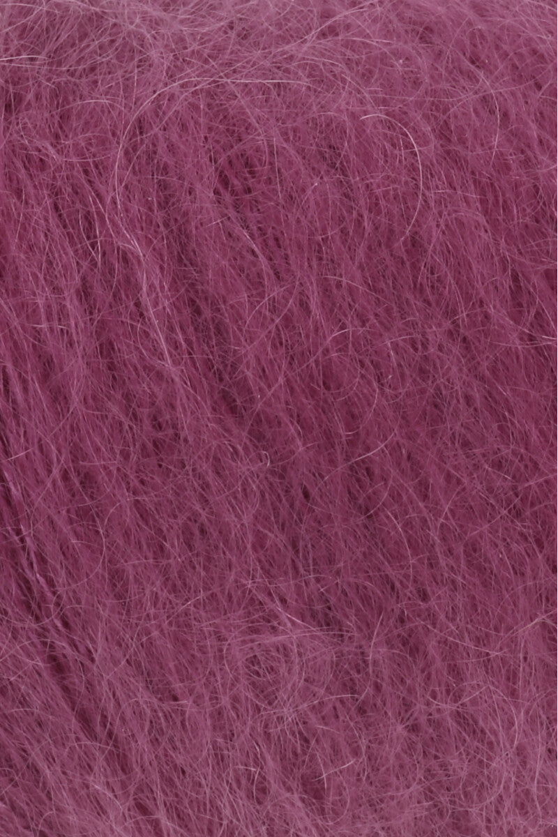 Lang Yarns Mohair Luxe Yarn, 175m / 25g – Cyclamen (0146), yarn texture