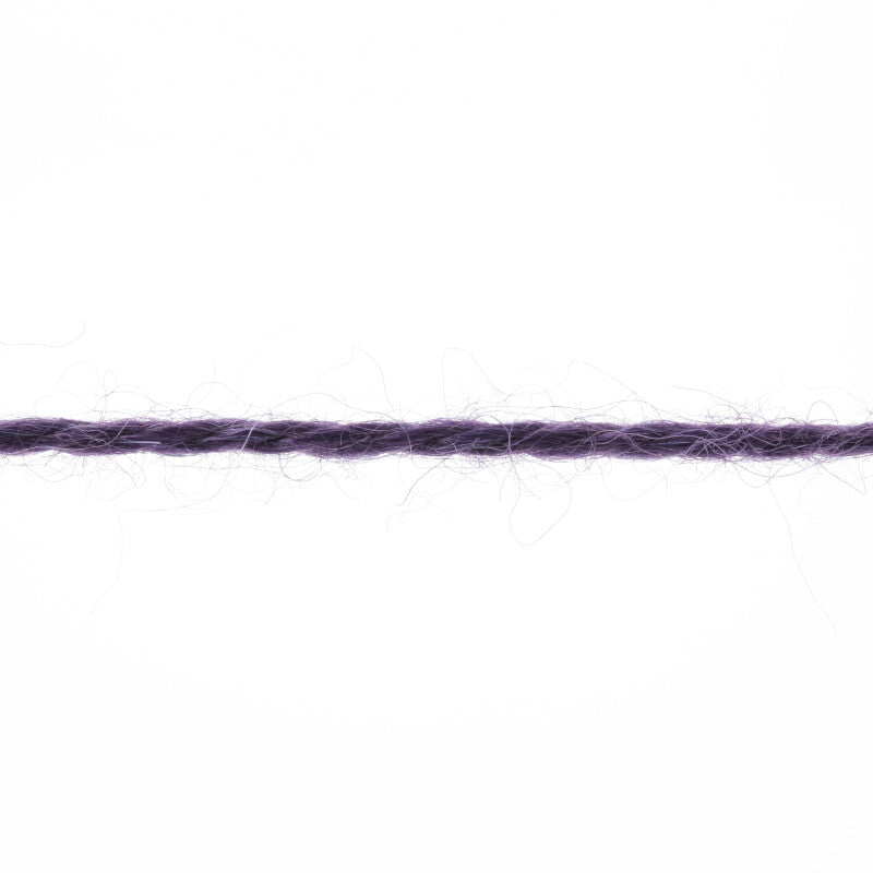Lang Yarns Baby Alpaca Yarn, 170m / 50g – Viola (0080), yarn strand