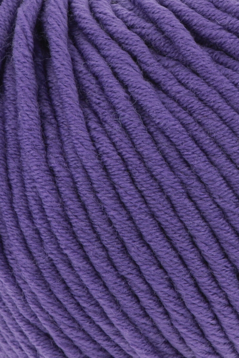 Lang Yarns Merino 50 – 100g / 90m – Lavenders (0146) – detail