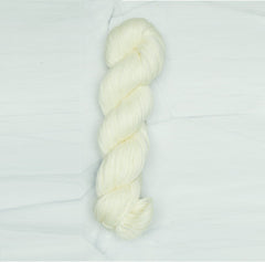 Symfonie Yarn TERRA DK Superwash Merino & Nylon Fingering Blend, 380m/100g