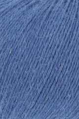 Lang Yarns Alpaca Soxx 4-ply Yarn, 390m / 100g – Blue (0010), yarn texture