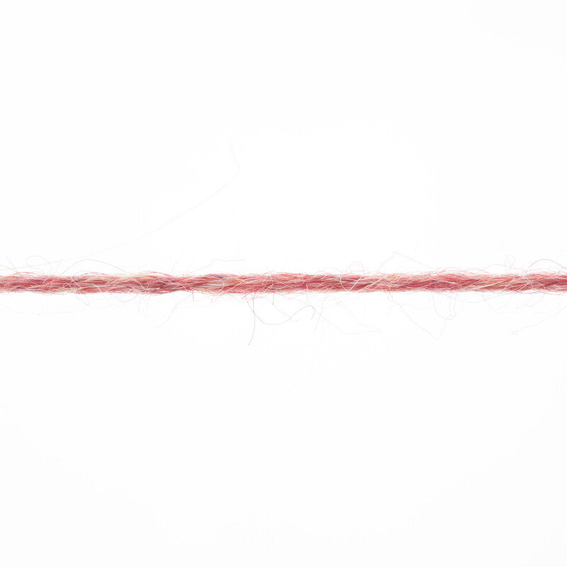 Lang Yarns Alpaca Soxx 4-ply Yarn, 390m / 100g – Coral Mélange (0029), yarn strand