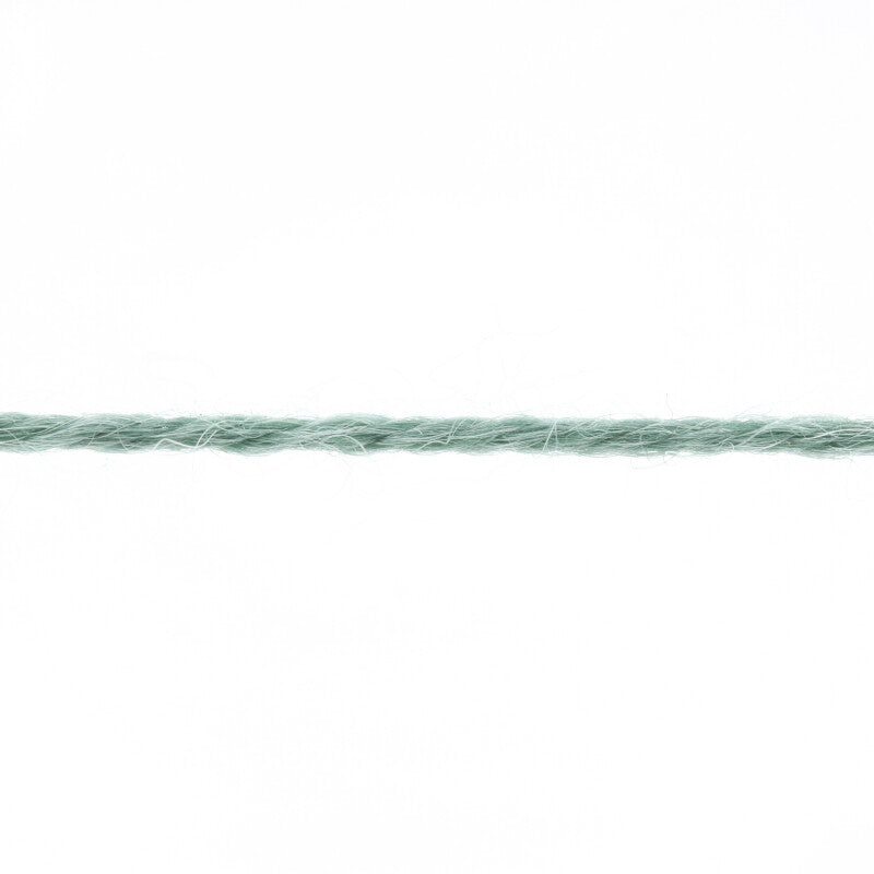 Lang Yarns Alpaca Soxx 4-ply Yarn, 390m / 100g – Ivy (0093), yarn strand