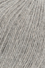 Lang Yarns Alpaca Soxx 4-ply Yarn, 390m / 100g – Light Brown Mélange (0096), yarn texture