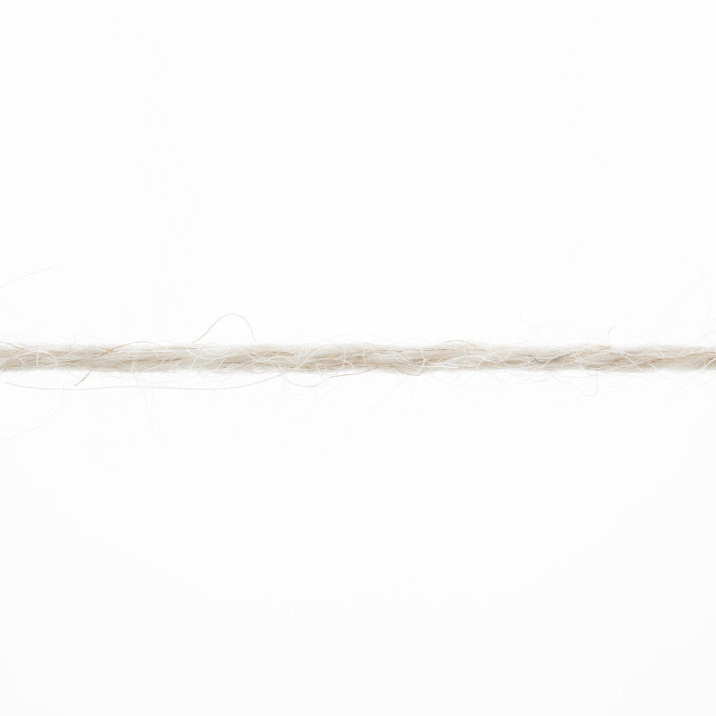 Lang Yarns Alpaca Soxx 6-ply Yarn, 390m / 150g – Sand Mélange (0026), yarn strand