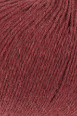 Lang Yarns Alpaca Soxx 6-ply Yarn, 390m / 150g – Red Mélange (0061), yarn texture