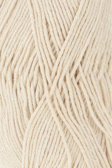 Lang Yarns Quattro Lamé – 50g / 120m – Cream (0002) – detail