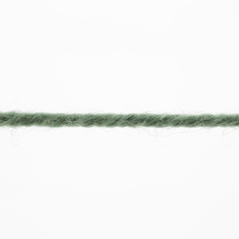Lang Yarns Poseidon yarn, Ivy, colour 0091, detail photograph