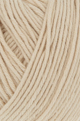 Lang Yarns Oceania – 50g / 140m – Cream (0002) – detail