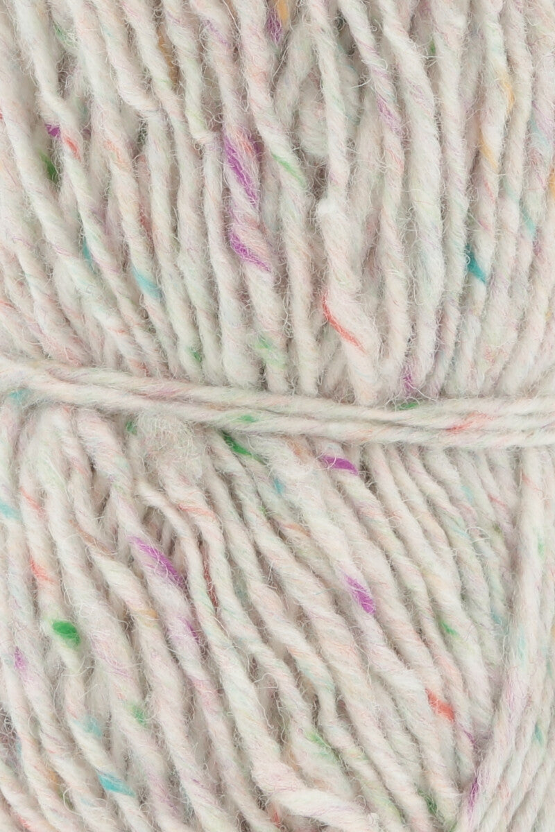 Lang Yarns Donegal Tweed+ Yarn, 105m / 50g – White (0001), yarn texture