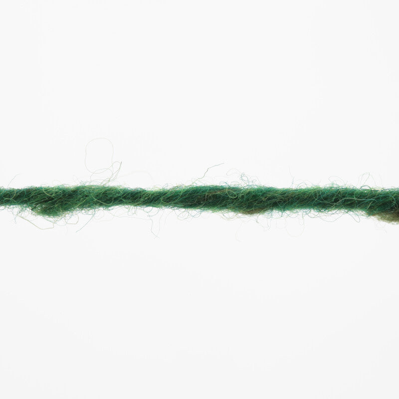 Lang Yarns Donegal Tweed+ Yarn, 105m / 50g – Dark Green (0018), yarn strand