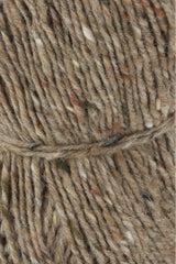 Lang Yarns Donegal Tweed+ Yarn, 105m / 50g – Camel (0039), yarn texture