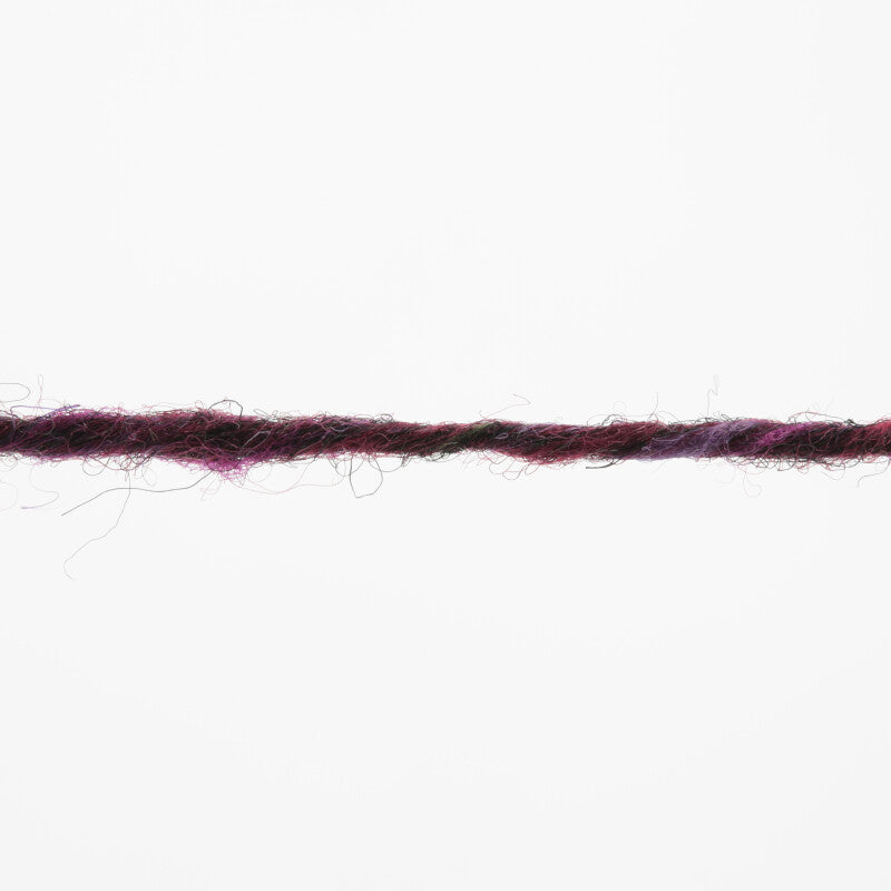 Lang Yarns Donegal Tweed+ Yarn, 105m / 50g – Berry (0066), yarn strand