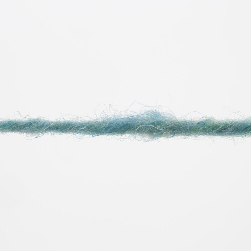 Lang Yarns Donegal Tweed+ Yarn, 105m / 50g – Reseda (0073), yarn strand