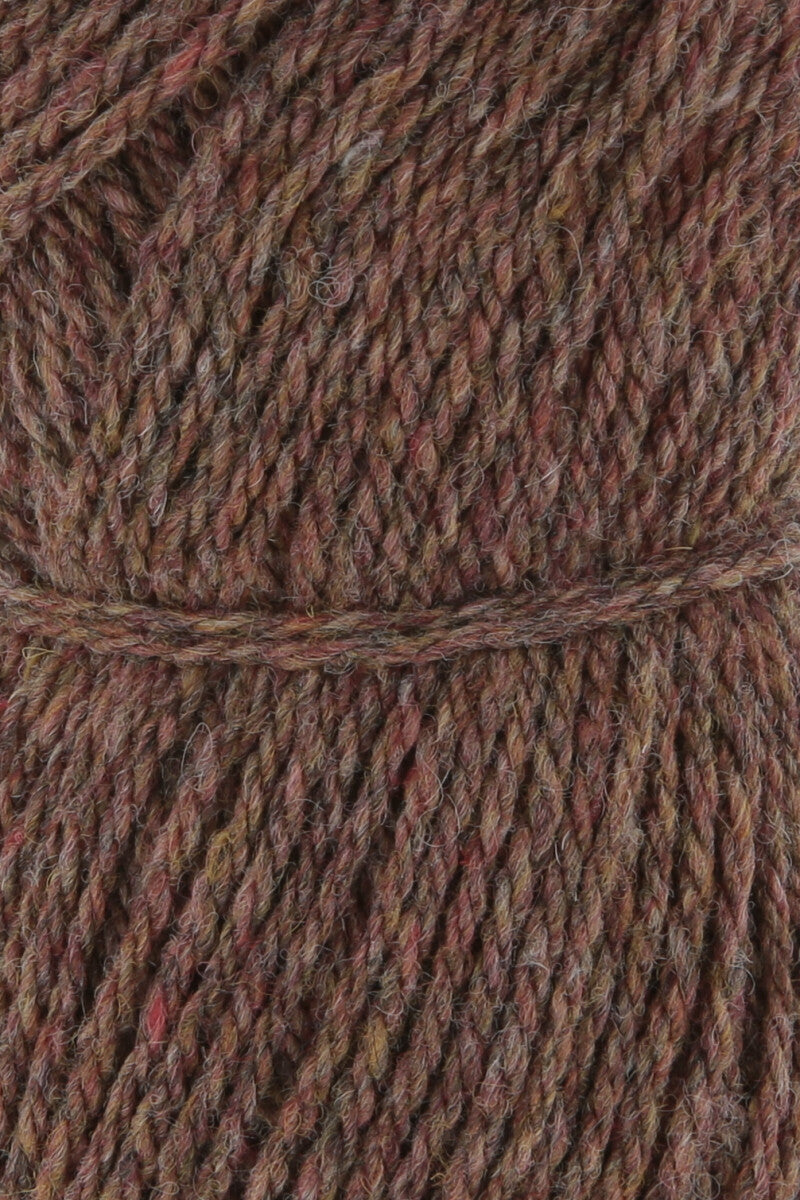 Lang Yarns Donegal Woolen Spun Yarn, 105m / 50g – Nougat (0015), yarn texture