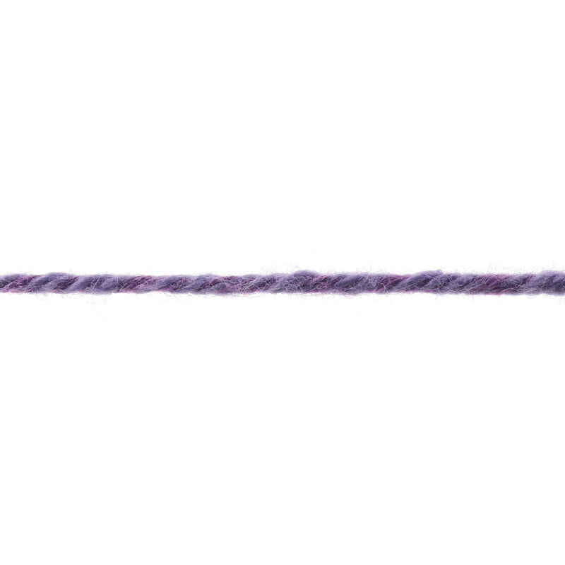 Lang Yarns Sweet – 50g / 135m – Violet (0047) – yarn texture