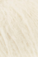Lang Yarns Piuma – 50g / 175m – White (0001) – detail