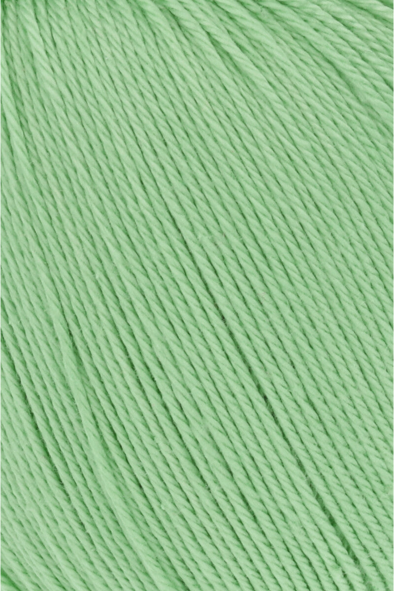 Lang Yarns Schulgarn 10/4 – 100% cotton yarn, 50g/160m – Apple (0036) – detail
