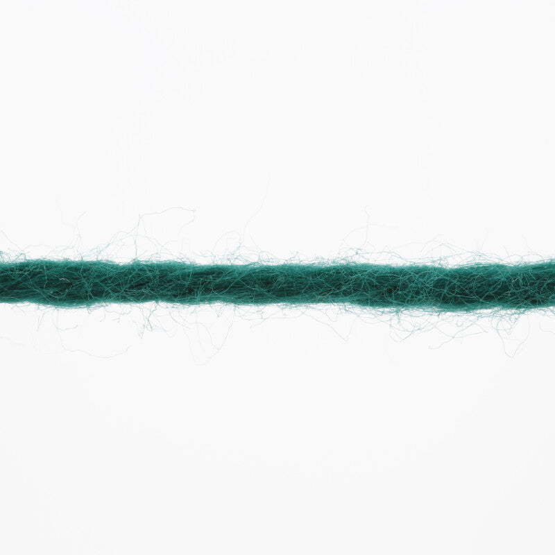 Lang Yarns Tissa – 50g / 80m – Dark Green (0018) – yarn texture