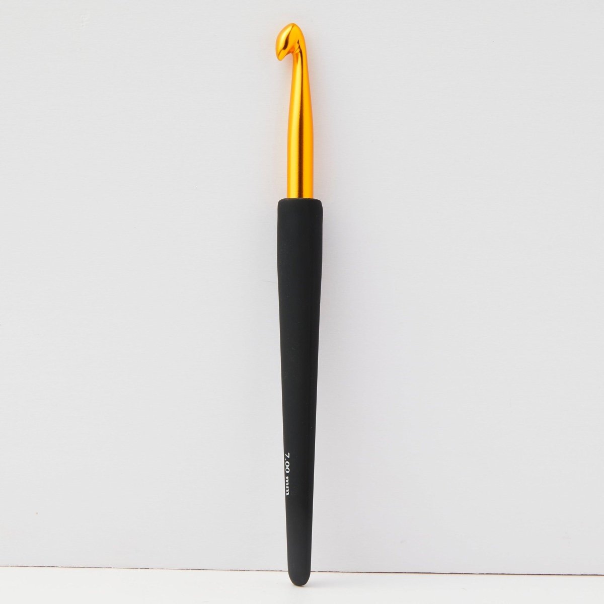 KnitPro Gold Aluminium Crochet Hook with black soft feel handle