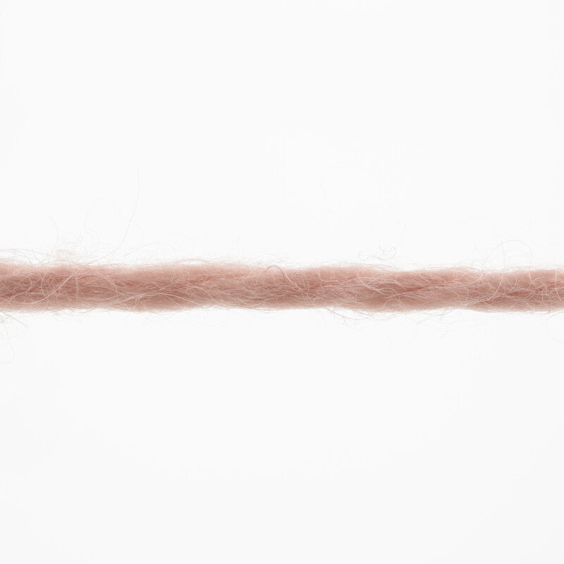 Lang Yarns Carpe Diem – 50g / 90m – Powder Pink (0119) – yarn texture