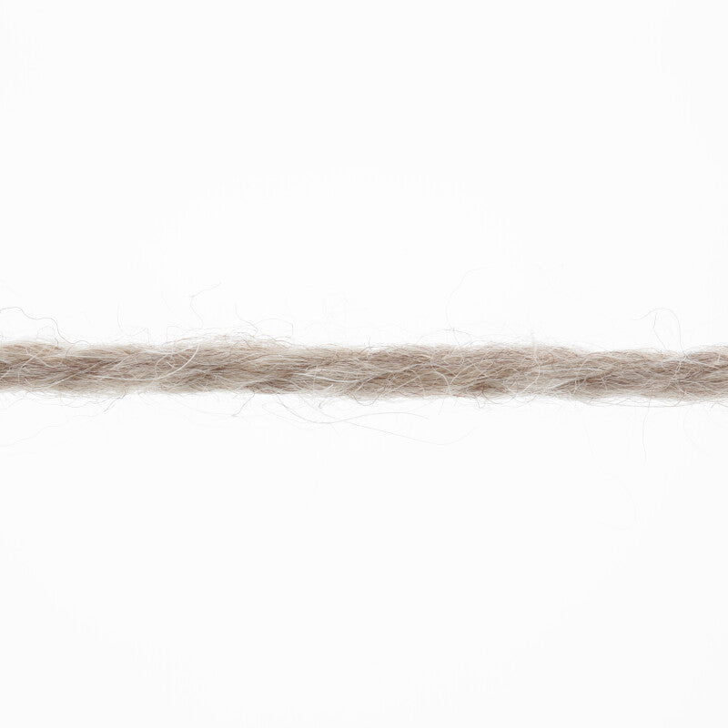 Lang Yarns Carpe Diem – 50g / 90m – Camel Mélange (0339) – yarn texture