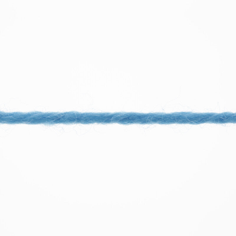 Lang Yarns Merino 200 Bébé Yarn, 203m / 50g – Blue (0306), yarn strand