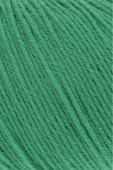 Lang Yarns Merino 200 Bébé Yarn, 203m / 50g – Green (0317), yarn texture
