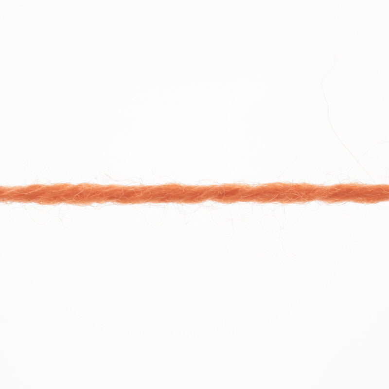 Lang Yarns Merino 200 Bébé Yarn, 203m / 50g – Orange (0359), yarn strand