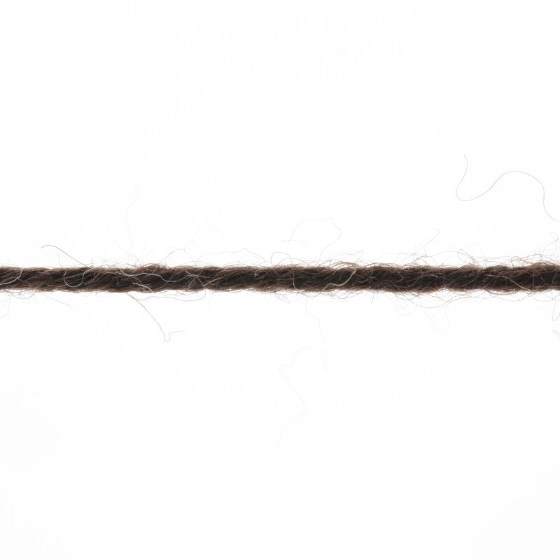 Lang Yarns Atlantis – 50g / 135m – Brown (0068) – yarn texture