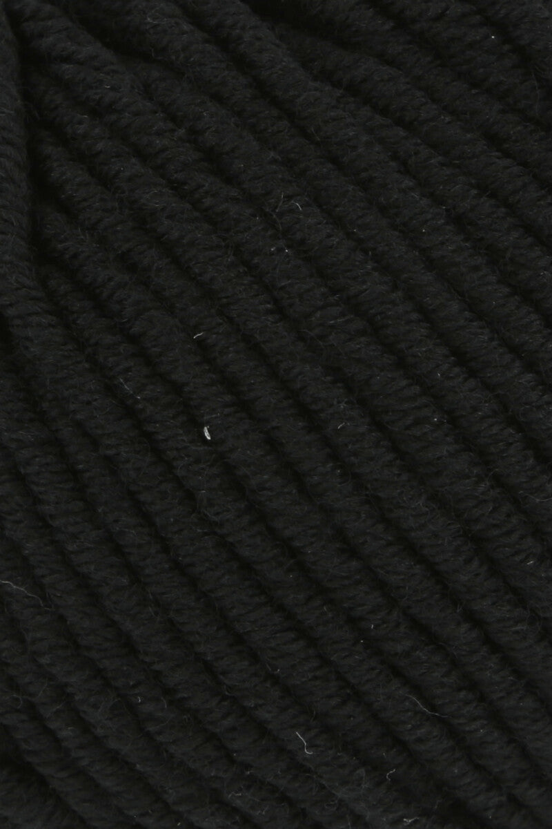 Lang Yarns Merino 70 – 50g / 70m – Black (0004) – detail