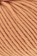 Lang Yarns Merino 70 – 50g / 70m – Tangerine (0259) – detail