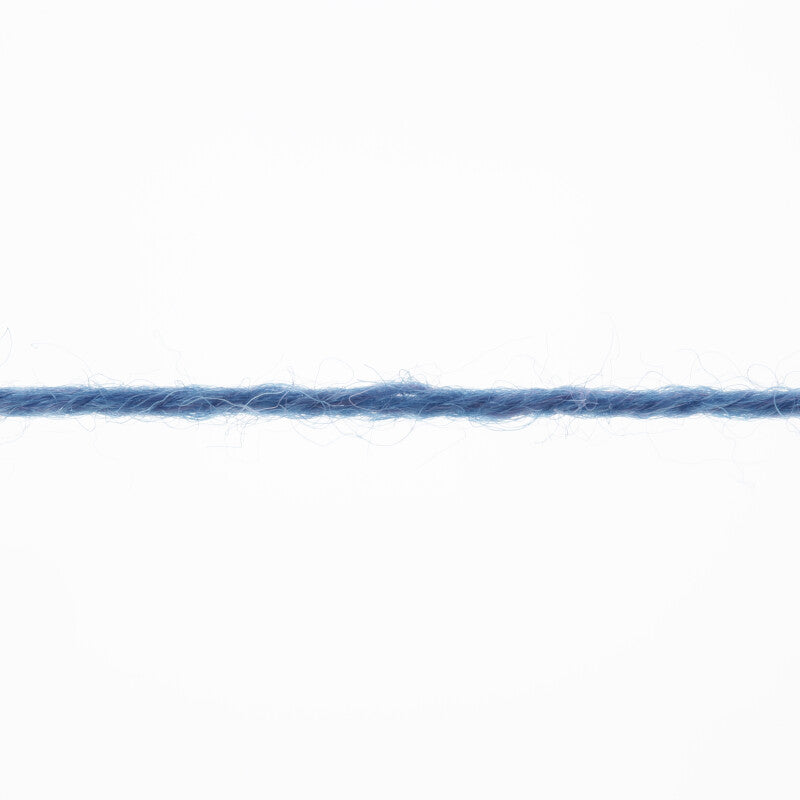 Lang Yarns Jawoll Yarn, 190m / 50g – Jeans (0032), yarn strand