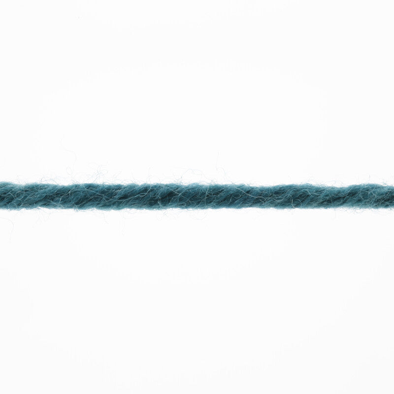 Lang Yarns Merino+ Color – 100g / 180m – Lime/Petrol (0044) – yarn texture