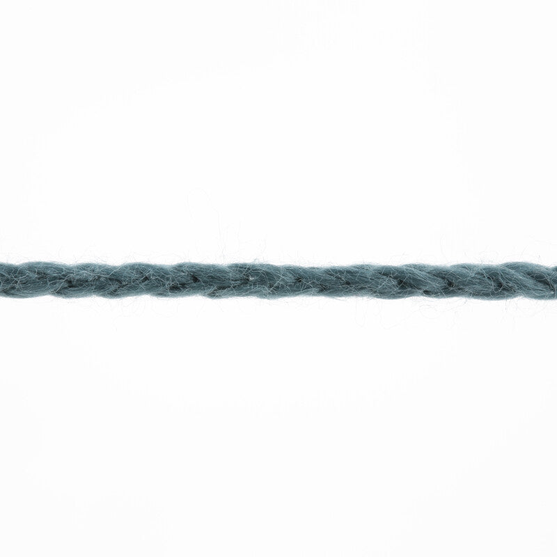 Lang Yarns Norma – 50g / 135m – Dark Petrol (0188) – yarn texture