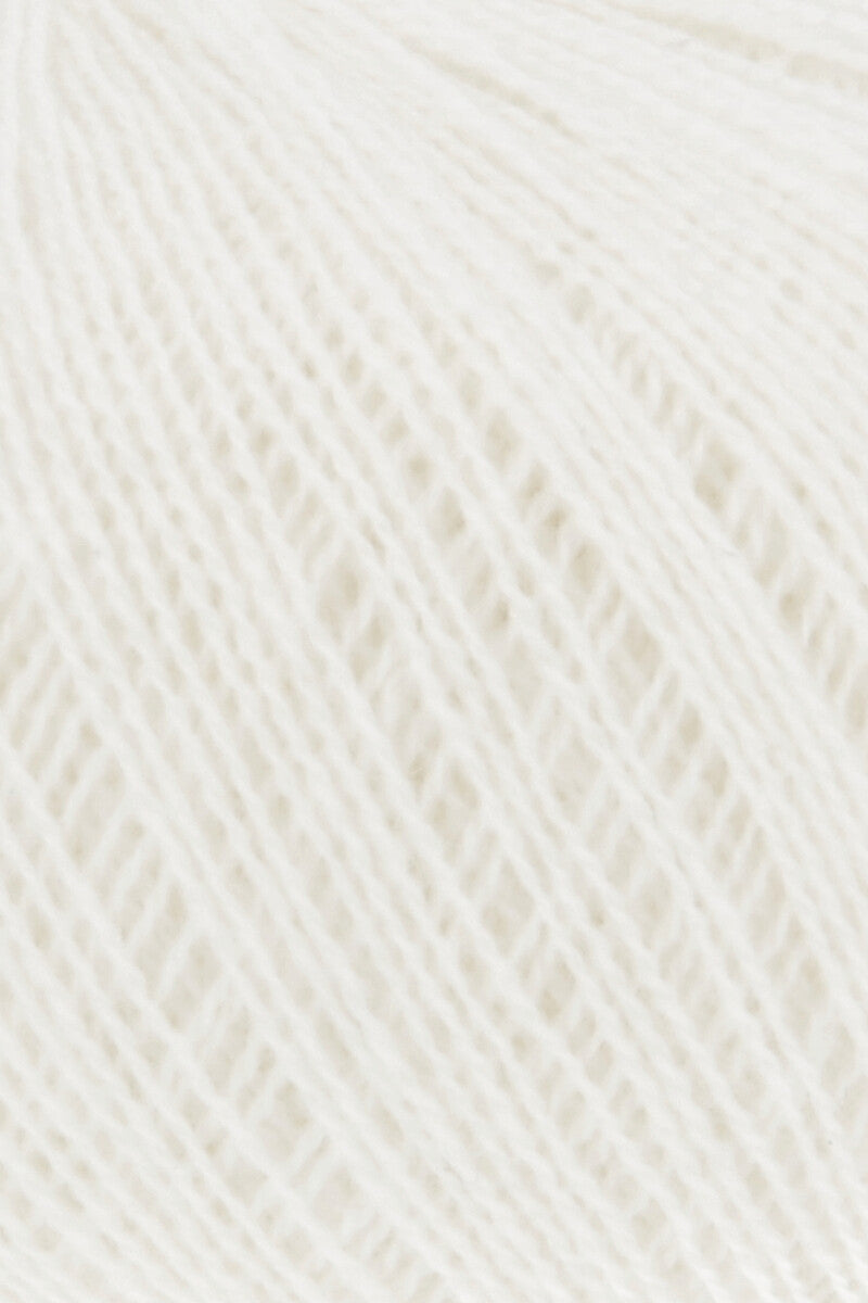 Lang Yarns Cashmere Extra Lace – 25g / 320m – White (0001) – detail