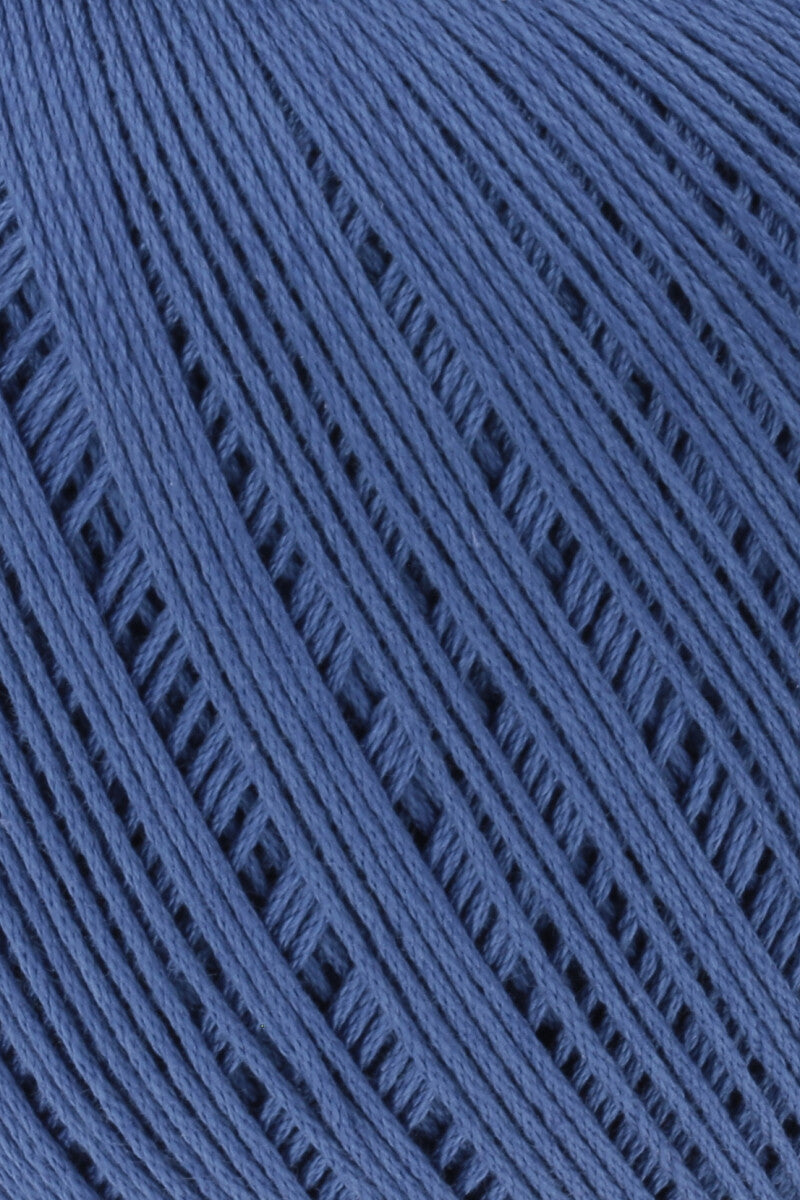 Lang Yarns Marisa – 100% Egyptian cotton yarn, 50g/210m – Sapphire (0076) – detail