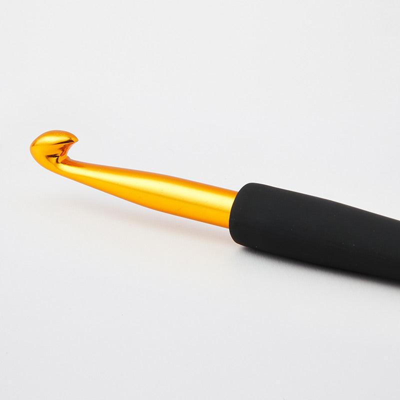 KnitPro Gold Aluminium Crochet Hook with black soft feel handle